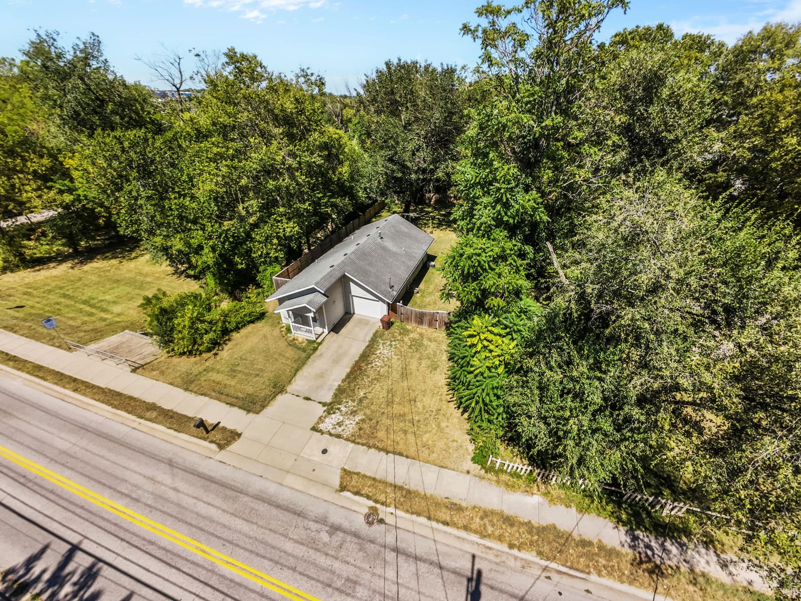 DJI_20260903133601_0233_D at 1321 W Talmage Street, Springfield, MO 65803