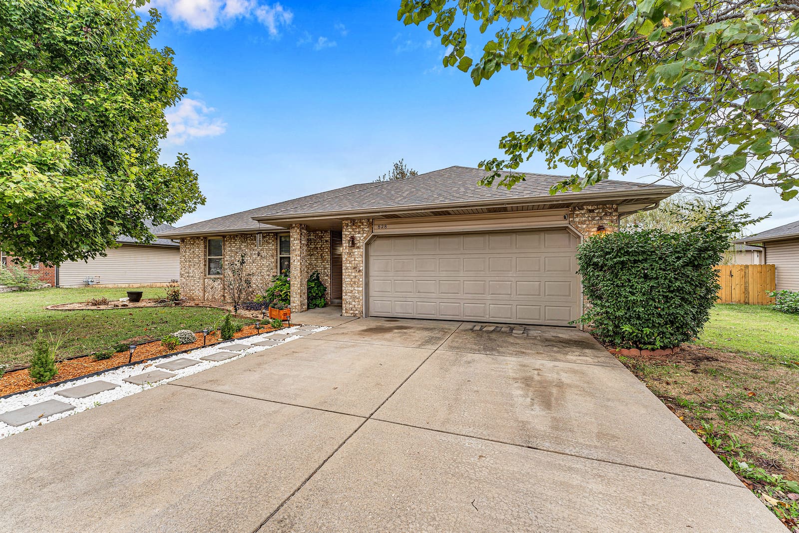Natalie-13_4_5-5 at 828 S Natalie Avenue, Springfield, MO 65802