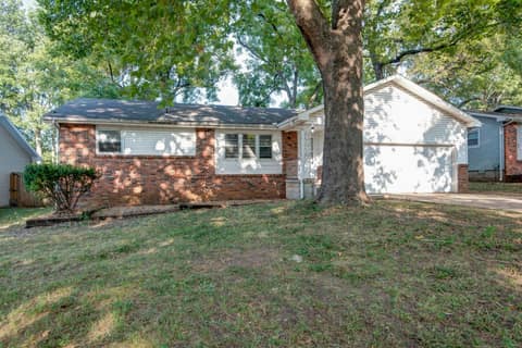 Front of 3237 S Ferguson Avenue, Springfield, MO 65807