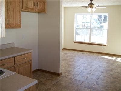 2445 N Weller 5 at 2445 N Weller Avenue, Springfield, MO 65803