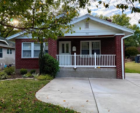 Front of 711 S Fremont Avenue, Springfield, MO 65804