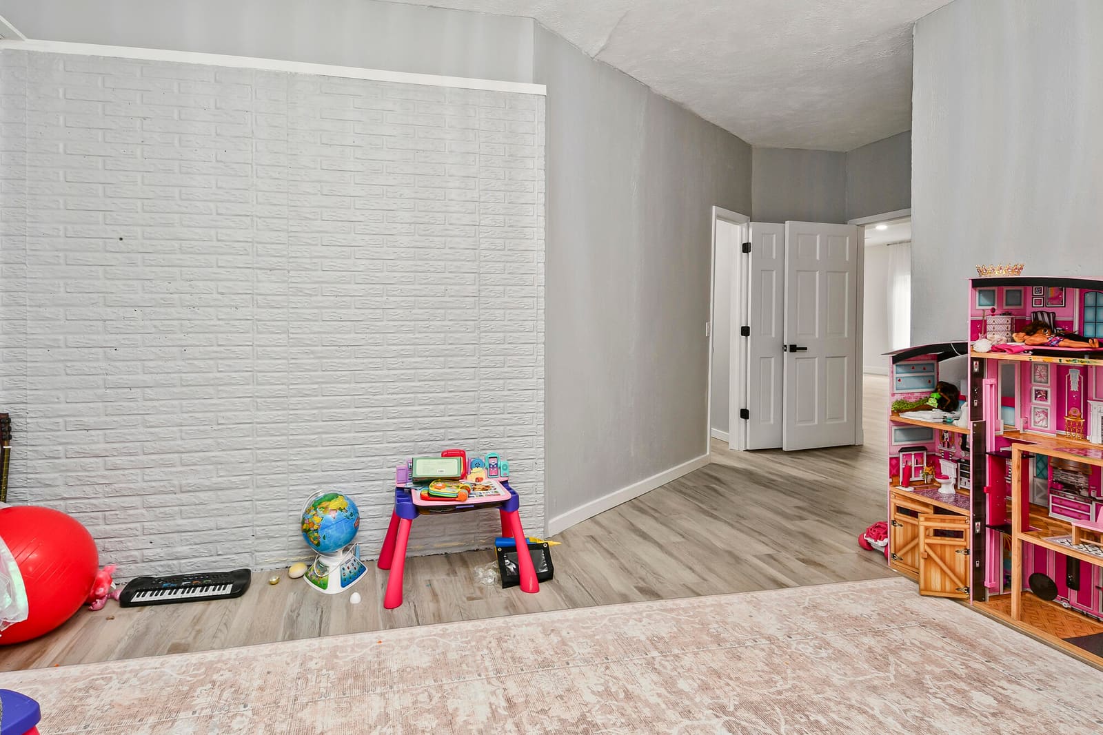 46 at 4916 S Buckingham Lane, Springfield, MO 65810