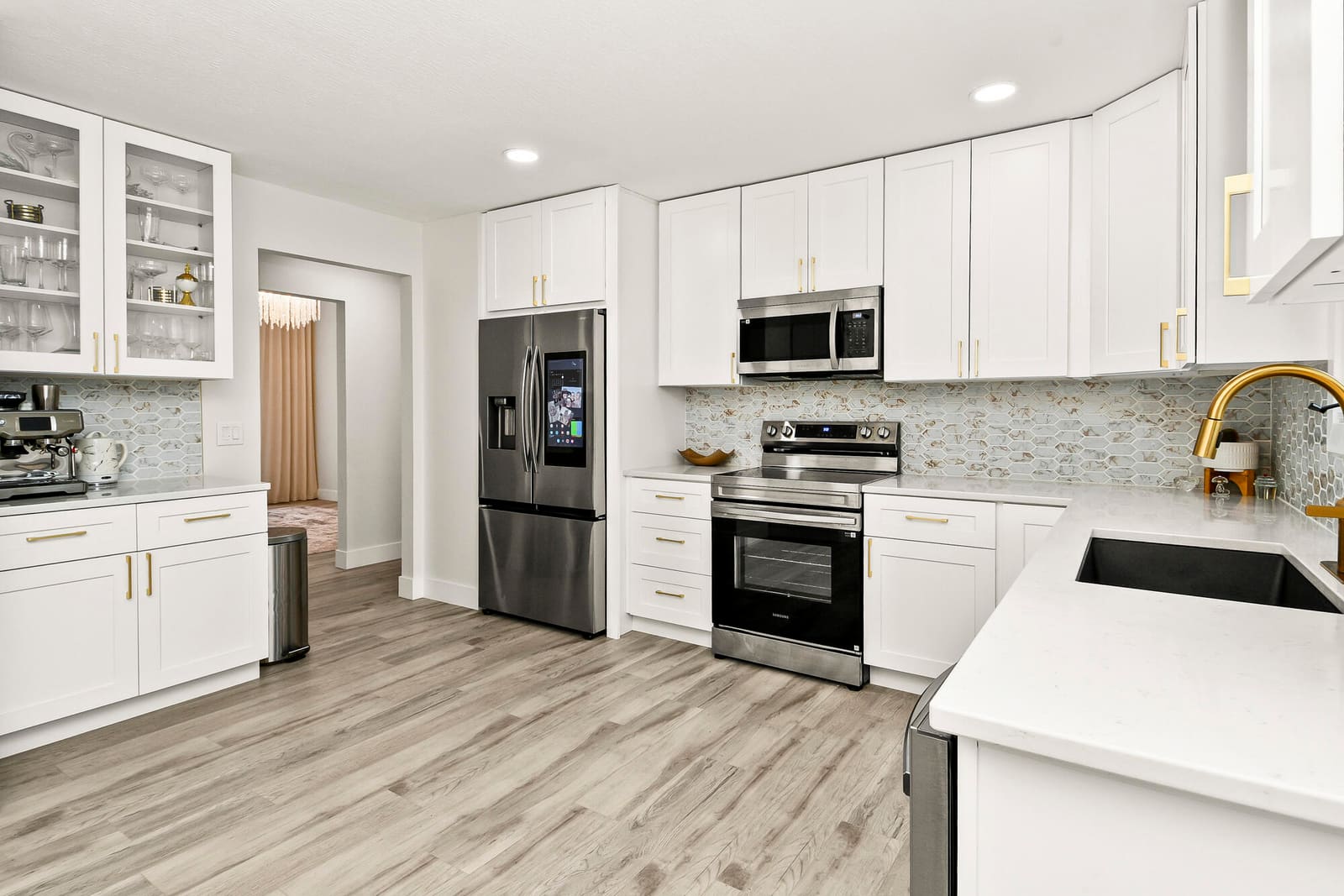 15 at 4916 S Buckingham Lane, Springfield, MO 65810