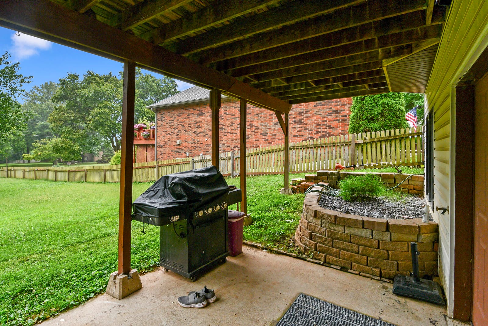 53 at 4916 S Buckingham Lane, Springfield, MO 65810