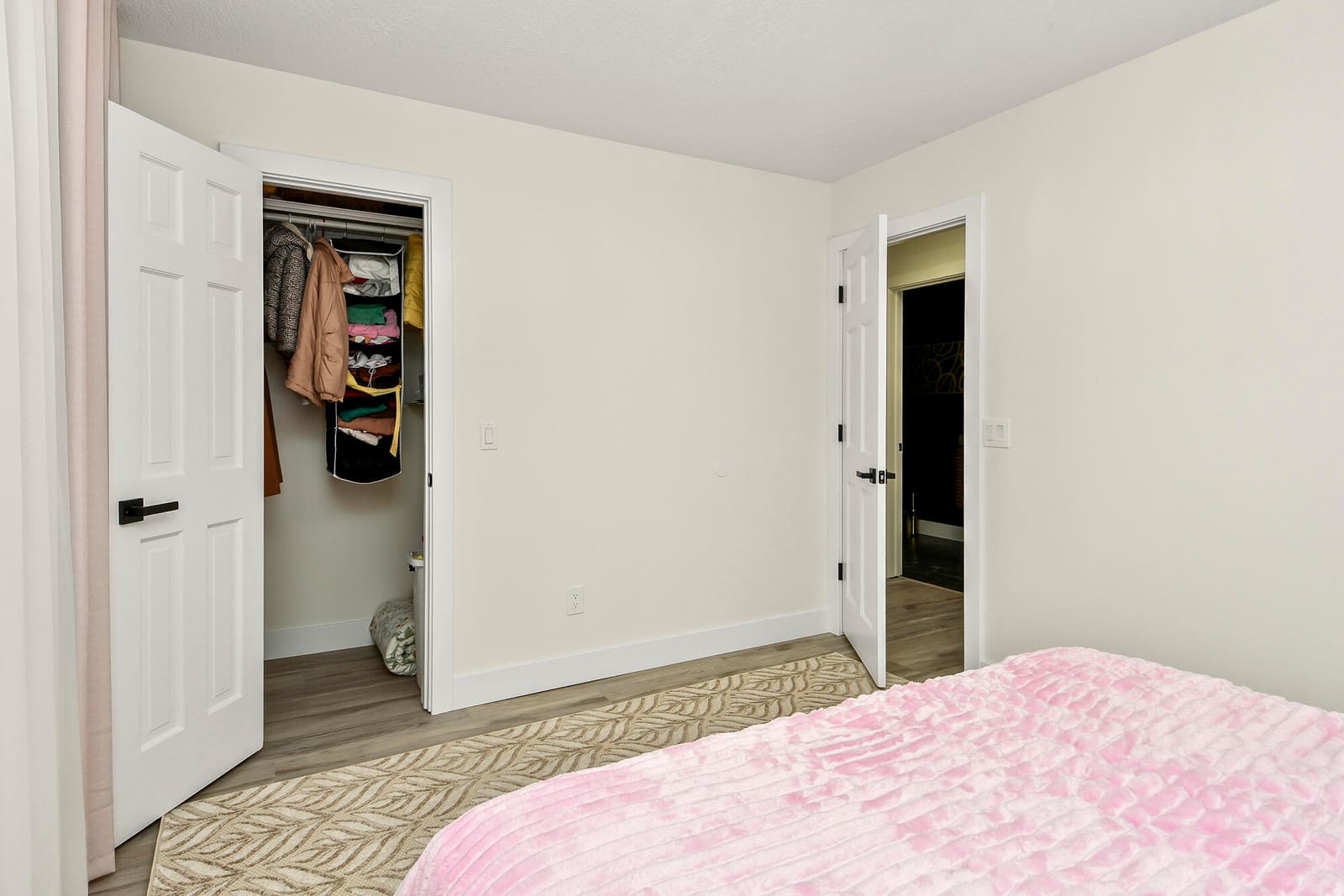 25 at 4916 S Buckingham Lane, Springfield, MO 65810