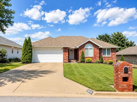 Front of 3945 W Cardinal Street, Springfield, MO 65810